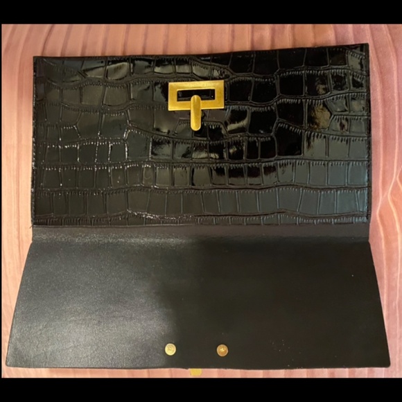 Cluthes - Picture 9 of 9